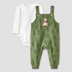 Winnie The Pooh Baby Gifts, Cottage Core Baby Clothes, Winnie The Pooh Baby Stuff, Pooh Bear Costume, Baby Boy Things, Infant Boy Fashion, Cute Baby Clothes Newborn, Winnie The Pooh Overalls