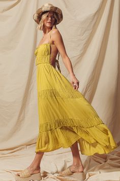 DescriptionThe Clementine Open Back Maxi Dress features: Open back, strap ties in back Maxi length Front tie Lightweight FitTrue to size Material Brunch Dresses With Lace-up And Strappy Back, Spring Midi Backless Dress With Lace-up Back, Spring Midi Length Lace-up Backless Dress, Spring Midi-length Backless Dress With Lace-up Back, Brunch Backless Dress With Spaghetti Straps And Lace-up Back, Backless Midi Dress With Adjustable Straps For Brunch, Backless Strap Dress For Brunch, Summer Brunch Maxi Dress With Lace-up Back, Chic Maxi Dress With Lace-up Back For Brunch