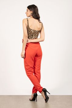 Lookin' Sharp In The Jennie Red Orange Skinny Pants. These Straight Leg Pants Feature A High Waisted Construction, Pockets, And Cropped Fit. Don'T Forget To Team These High Waisted Cropped Pants With The Jennie Square Neck Tank For A Killer Set. Cheap Orange Straight Leg Bottoms, Jennie Red, High Waisted Cropped Pants, Orange Pants, Pencil Pants, Straight Leg Pants, High Waisted Pants, Cropped Pants, Square Neck