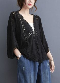 Plus Size Black V Neck Cardigans Batwing Sleeve Bat Sleeves, Cardigan Short, Trendy Jackets, Short Cardigan, Casual Sweater, Lace Cardigan, Plus Size Black, Comfortable Room, V Neck Cardigan