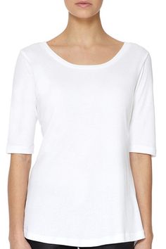 The Half Sleeved #t-shirt in white. #fashion #style #effortless #essentials #lavenderhillclothing Scoop Neck Top, Made Clothing, Winter White, Half Sleeves, White Undershirt, Runway Fashion, Top Styles, Classic T Shirts