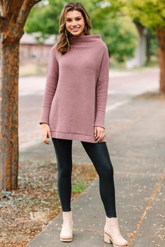 This wide mock neck tunic is the exact point at which style and comfort meet! The length is perfect for pairing with leggings which only adds to the comfort. We also love that you can dress this look up or down by pairing with boots/booties or sneakers depending on what your day looks like!  Wide mock neckline Long sleeves with drop shoulders Ribbed fabric Oversized fit Fair stretch Savannah is wearing the small. Sweater Tunic Outfit, Tunic And Leggings Outfit, Tunic Sweater Outfits, Tunic Dress With Leggings, Tunic And Leggings, Tunic Outfit, Sweater Tunic, Chestnut Brown, Mock Neckline