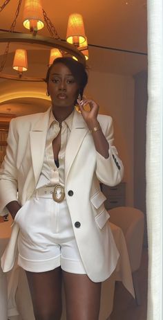 Retirement Party Outfits For Black Women, Summer Black Outfits For Women, Short Suits For Women, All White Party Outfits, Corporate Outfits, Casual Chic Outfit, Black Women Fashion, Shirtdress