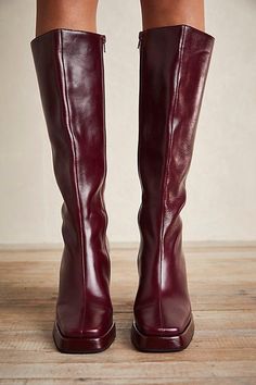 Fitted Knee High Boots, Tall Boots Wide Calf, Women Fall Boots, Red Tall Boots, Red Brown Boots, Fall Footwear 2024, 2024 Fall Shoes, Fall Boots 2024, Fall Shoes 2024