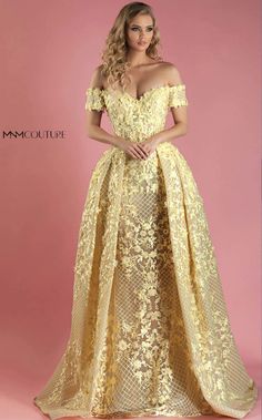 MNM Couture K3496 off-the-shoulder lace dress with trumpet skirt and intricate floral detailing. Floral Evening Gown, Short Sleeve Lace Dress, Mnm Couture, Fabulous Dress, Trumpet Skirt, Vestidos Vintage, Yellow Lace, A Line Gown, Lace Wedding Dress