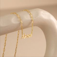 Necklace and Paper Clip Chain Name Necklace Customized Exquisite Nameplate Necklace Personalized Nameplate Necklace, Necklace Personalized, Name Plate, Paper Clip, Name Necklace, Personalized Jewelry, Gifts For Mom, Jewelry Gifts, Chain