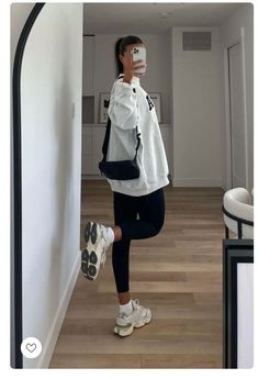 Outfits Leggins, Gymwear Outfits, Cotton Leggings, Athletic Outfits, Outfit Inspo Fall, Cozy Fashion, Looks Vintage