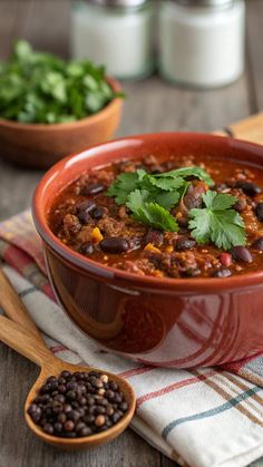 The Best Easy Slow Cooker Chilli Con Carne  Recipe in 2025 Slow Cooker Chilli, Chilli Con Carne Recipe, Easy Slow Cooker, Hearty Meals