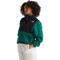 Wondering what to wear for laid-back days on the trails or cozy weekends at the cabin? The women's The North Face Retro Denali jacket gives you the perfect combo of throwback style and cozy comfort. Back Day, The Cabin, Womens Fleece, Soft Shell Jacket, Rei Co-op, North Face Women, Retro Look, Comforters Cozy, Retro Inspired