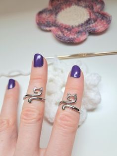 ❤ INFORMATION ❤  These cat crochet rings help tension yarn consistently when crocheting or knitting and they are easy to carry. There are 2 colors available; one with pink ears and one with open ears. These are rings for right-handed people. Great gift idea for fans of crocheting or knitting! ❤ CARE ❤  I do not recommend swimming or showering with your jewelry on. When cleaning sterling silver jewelry, I recommend using a natural product.  ❤ PROCESSING TIME ❤  This is a finished product, please Yarn Ring, Crochet Ring, Knitting Diy, Crochet Rings, Cat Crochet, Clean Sterling Silver, Pins And Needles, Diy Knitting, Crochet Cat