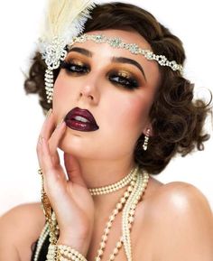 Pin by baschieri lucy on Razzle:Dazzle | Roaring 20s makeup, 1920s makeup gatsby, Gatsby makeup 1920s Makeup Gatsby, Roaring 20s Makeup, 1920s Makeup Look, Great Gatsby Makeup, 1920’s Makeup, 1920 Makeup, Gatsby Makeup, Flapper Makeup, Estilo Charleston