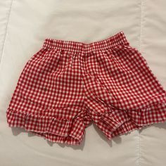 New Kids 2t Checkered Shorts Brand New Without Tag Playful Red Shorts For Spring, Playful Red Cotton Shorts, Red Bottoms For Spring Playwear, Red Shorts For Summer Playtime, Red Bottoms With Elastic Waistband For Playwear, Casual Red Shorts For Playtime, Casual Summer Playtime Bloomers, Cute Short Red Bottoms, Red Bottoms For Spring Playtime