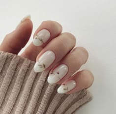 Milky Nails, Subtle Nails, Smink Inspiration, Neutral Nails, Bridal Nails, Classy Nails, Floral Nails, Short Acrylic Nails, 가을 패션