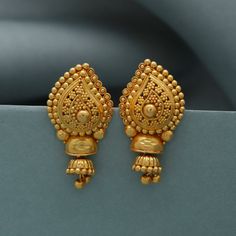 22k Gold Indian Jewelry, Gold Earring Indian, Earrings Design Gold Indian, Earrings Design Gold New Model Indian, Pure Gold Earrings Designs, Gold Earrings Tops Design, Gold Jewels Design Earrings, Indian Gold Earrings Designs, Gold Earing Design New