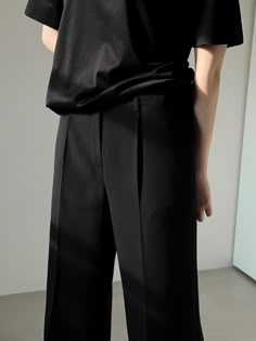 Chic, classic trendy wide leg pants with great details that can be worn day or evening. Material is comfortable and does not wrinkle with a wide silhouette. Pin tuck. Model is in MINUSEY S. * MINUSEY S = EU34,US2* MINUSEY M = EU36,US4* 95% Polyester / 5% Spandex * Dry clean* Made in Korea - Model Height: 172cm/5'7" (US2, EU34) Chic Black Semi-formal Pants, Classic Wide Leg Culottes, Black Straight Culottes For Formal Occasions, Semi-formal Solid Color Wide-leg Pants, Semi-formal Solid Wide-leg Pants, Elegant Straight Culottes For Business Casual, Classic Wide-leg Culottes For Formal Occasions, Classic Black Wide Leg Dress Pants, Elegant Culottes For Business Casual