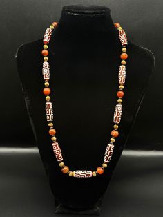 Old Himalayan Dzi Beads Necklace With Small Agate Beads Necklace Dzi Beads Necklaces, Traditional 8mm Agate Beads, Traditional Agate Bead Jewelry 8mm, Traditional Agate Bead Necklace 8mm, African Inspired Jewelry, Hippie Necklace, African Jewelry, Antique Earrings, African Inspired