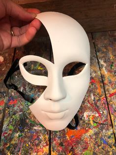 "Blank mask,white mask ready to paint,original Venetian mask. -Material/Resin Made in Italy hypoallergenic and non-toxic. -Size/13x21Unisex -History of the mask/ \"Columbine\" is an ancient mask dating back to the 15th century. She represents a cunning and liar servant at the court of often very rich men such as the greedy and rich Venetian merchant \"Pantalone\" of Carlo Goldoni's commedia dell'arte. -Shipping/worldwide We ask you to leave your email or phone number to provide you with the trac Smiling Mask, Ancient Mask, Goth Mask, Mask Photoshoot, Painted Mask, Sun Mask, Mask Venetian, Blank Mask, Joker Mask