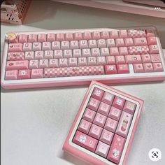 Pastel Keyboard, Keyboard Customization, Lucky Box, Kawaii Room Ideas, Toy Phone, Soft Kidcore Aesthetic, Best Workout Plan