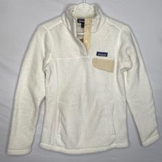 Brand New Patagonia Women’s Re-Tool Snap-T Fleece Pullover Size Xs Patagonia Winter Tops With Pockets, Casual White Fleece Jacket For Outdoor Activities, White Fleece Tops For Outdoor, White Fleece Jacket For Outdoor, White Fleece Jacket For Outdoor Activities, Puffy Winter Jacket, Patagonia Better Sweater Jacket, Patagonia Fleece Jacket, Patagonia Down Sweater