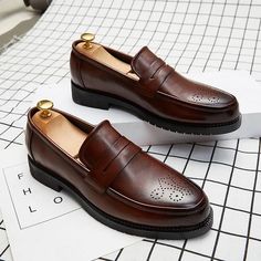 Hermes Slippers, Loafers Men Casual, Male Shoes, Penny Loafers Men, Brogues Men, Leather Formal Shoes, Leather Loafer Shoes, Business Shoes