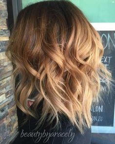 Caramel Shoulder Length Bob Haircut with Layers Shoulder Length Bob Hairstyles, Shoulder Length Bob Haircut, Cute Bob Haircuts, Shoulder Length Bob, Choppy Bob Hairstyles, Long Layered Haircuts, Girl Haircuts