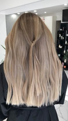 Wedding Hair Colors, Warm Scarves, Hair Color Shades, Blonde Hair Inspiration, Balayage Hair Blonde, Beauty Hair Makeup, Blonde Hair Looks