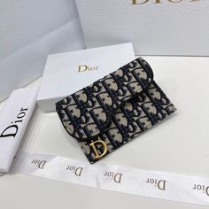 PRODUCT DETAILS Includes Shipping bags, dustbag sleeper, care manual, booklet, tag. Usa Florida, Doha Qatar, Luxury Wallet, Dior Wallet, Images Gif, Debit Card, Dior Bag, Daily Fashion, Wallet Men