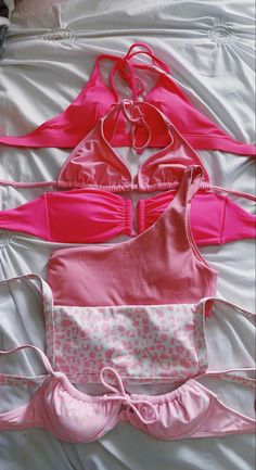 Preppy Bathing Suits, Bathing Suit Aesthetic, Preppy Bathing Suit, Suit Aesthetic, Preppy Swimsuit, Swimsuit Inspo, Cute Bathing Suits