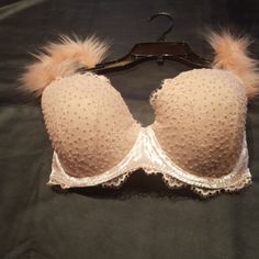 V.S.Dream Angels Lined Demi Bra With Fur Straps, Extra Straps Not Included, 32ddd, Price Reflects Missing Straps (317) Fur Bra, Demi Bra, Victoria's Secret Pink, Secret Pink, Women's Intimates, Victoria's Secret, Bra, Women Shopping, Pink