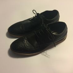 Harrison Myles Perforated Wingtip Derby Dress Brogue Shoes Black Size 10.5 Continue: Previously Owned and Used shows some wear FLAWS:    Previously Used Size: Men's 10.5 Color: Black Style: Lace Up Model: C-1603 Black Brogue Lace-up Shoes For Derby, Black Formal Oxfords With Perforated Toe Box, Black Oxfords With Perforated Toe Box For Formal Occasions, Black Oxfords With Perforated Toe Box For Formal Wear, Formal Black Oxfords With Perforated Toe Box, Black Formal Lace-up Shoes With Perforated Toe Box, Black Wingtip Oxfords For Derby, Black Wingtip Dress Shoes With Brogue Detailing, Black Wingtip Oxfords For Semi-formal Occasions