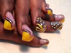 hump nails... I don't like it January Nail Designs, Bubble Nails, Crazy Nail Art, Curved Nails, Latest Nail Trends, Short Nails Art, Fall Acrylic Nails