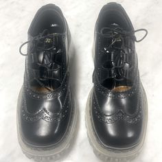 These Marc Jacobs Loafers Are Super Fun With Its Chunky Transparent Soles! They’re In Great Pre Owned Condition!! Size 7/37! True To Size! Retailed For $500. Platform Oxfords With Round Toe For Streetwear, Black Leather Oxfords With Chunky Platform, Black Casual Platform Loafers With Vibram Sole, Black Low-top Loafers With Brogue Detailing, Casual Black Platform Loafers With Vibram Sole, Black Low-top Brogue Loafers, Black Brogue Low-top Loafers, Leather Platform Oxfords For Streetwear, Black Leather Platform Loafers For Streetwear