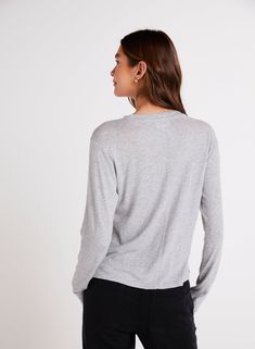 This long sleeve crew neck tee in heather ash is the perfect addition to your wardrobe. It can be worn as a layering piece or on its own for a casual look, thanks to its soft and comfortable fabric. 50% Cotton 50% Modal. Heather Grey Long Sleeve T-shirt For Fall, Heather Grey Long Sleeve Cotton Sweatshirt, Comfortable Long Sleeve Soft-washed T-shirt, Heather Grey Long Sleeve Relaxed Fit T-shirt, Gray Long Sleeve Breathable T-shirt, Bella Dahl, Velvet Clothes, Retro Brand, Blazer Shirt