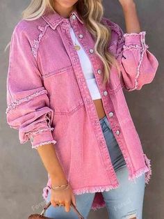 Não perca esta oferta grande na SHEIN! Economize muito agora!​Jaqueta Rosa Elegante com Caimentos Desfiados, Peça Versátil e Despojada Jeans Rosa, Minimalist Winter, Mode Rose, Casual Denim Jacket, Top Jeans, Cozy Coats, Jean Jacket Women, Jeans Casual, Boutique Fashion