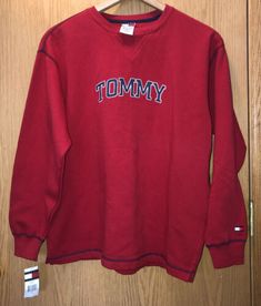 Tommy Hilfiger Womens L Sweatshirt Sweater Spellout Logo Pull Over Crew Neck NOS 672101291917 | eBay Women 1940s, Nike Clothing, Tommy Hilfiger Sweatshirt, Sweater Women, Nike Outfits, Cuff Sleeves, Screen Print, Quality Clothing, The Park