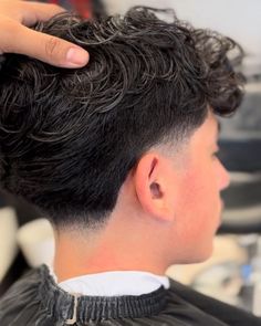 Low Taper Haircut, Low Fade Curly Hair, Taper Fade Long Hair, Taper Fade Short Hair, Fade Haircut Curly Hair, Low Taper Fade Haircut, Taper Fade Curly Hair, Low Taper Fade, Low Taper