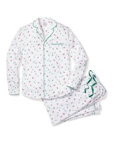 The Men's Après Ski Pajama Set is made from 100% of the finest quality cotton and brushed for added softness. Casual Cotton Holiday Sleepwear, Casual White Holiday Sleepwear, Holiday Cotton Loungewear Sleepwear, Holiday Cotton Sleepwear For Loungewear, Apres Ski Men, Family Ski Vacation, Mens Flannel Pajamas, Family Ski, Ski Print