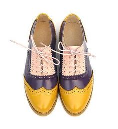 Vintage Genuine Leather Oxford Brogues - 7 Styles. Really cool and pretty color patched vintage style oxford shoes. Perfect for sporting dandy style. 9 fantastic colors to choose from. Really awesome. Handmade. Genuine leather. Flats Type: Oxfords, Loafers Upper Material: Genuine Leather Upper-Genuine Leather Type: Cow Leather Flats Type: Oxfords Pattern Type: Mixed Colors Closure Type: Slip-On Toe Shape: Round Toe Outsole Material: TPR Fit: Fits true to size, take your normal size - See Size Ch Ladies Brogues, Flat Oxford Shoes, Spring Shoes Women, Oxford Shoes Style, Casual Oxford Shoes, Affordable Shoes, Luxury Flats, Oxford Brogues, Leather Oxford Shoes