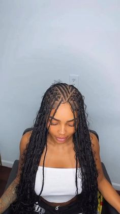 Trible Braids For Black Women With Color, Fulani And Knotless Braids, French Braids With Singles In The Back, Pretty Braid Styles For Black Women, Styles For Braids For Black Women, Type Of Braids Hairstyles, Fulani Braids Hairstyles Big Forehead, Braid Hairstyles For Summer, Bohemian Knotless Braids With Cornrows