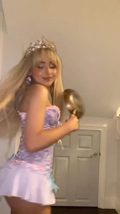 A Princess, Sabrina Carpenter, Rapunzel, Celebrities, Hair