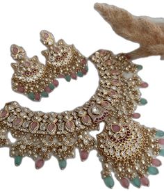 Bollywood Style Bridal Kundan Necklace, Bollywood Style Kundan Bridal Necklace, Bollywood Style Bridal Kundan Necklace Jeweled, Bollywood Bridal Kundan Necklace Jeweled, Bollywood Style Kundan Bridal Necklace With Jewels, Diwali Kundan Bridal Necklace With Jewels, Pink Kundan Jewelry For Puja, Chandbali Kundan Necklace Jeweled, Diwali Kundan Jeweled Necklace