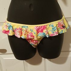 Abercrombie And Fitch Yellow, Pink, Green & Orange Floral Ruffle Bikini Bottom. Size Large. Nwt. Matching Top Sold Separately!!! Please Send Reasonable Offers Through The Offer Button! Follow To Keep Updated! Yellow Stretch Swimwear For Spring, Yellow Bottoms For Spring Beach Party, Fitted Yellow Swimwear For Beach Season, Beachy Yellow Stretch Swimwear, Yellow Stretch Beachy Swimwear, Beachy Yellow Swimwear With Stretch, Yellow Stretch Swimwear With Floral Print, Fitted Yellow Tropical Swimwear, Yellow Bottoms For Pool In Spring