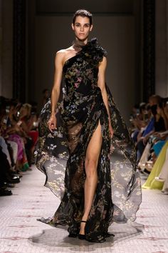 Ellie Saab Couture, Couture 2024, Fall Couture, Elie Saab Couture, Special Occasion Outfits, Fashion Inspiration Design, Dope Outfits