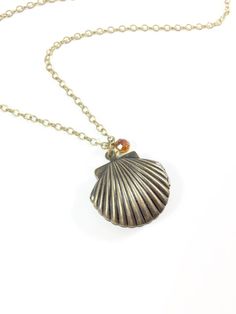 Shell Necklace, Shell Pendant Necklace, Locket Necklace Sea Shell Necklace Ocean Jewelry Nautical Je Shell Necklace With Lobster Clasp As Gift, Gift Shell Necklace With Lobster Clasp, Shell Jewelry With Lobster Clasp As Gift, Vintage Adjustable Shell Necklace As Gift, Vintage Gold Shell As A Gift, Vintage Gold Shell As Gift, Vintage Gold Shell Gift, Vintage Shell Necklace As Gift, Vintage Shell Jewelry For Gifts