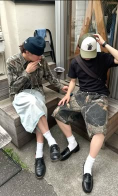 Summer Streetwear Men, Outfit Inspo Men, White Crew Socks, Japanese Mens Fashion, Guys Fits, Camo Outfits, Outfits Streetwear