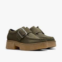 Monk Shoes, Wide Fit Sandals, Trending Sandals, Casual Dress Shoes, Block Heel Shoes, Loafers Style, Clarks Originals, Desert Boots, Trainer Boots