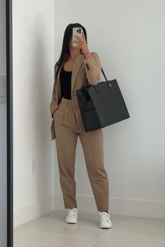 Cute Professional Outfits, Fashionable Work Outfit, Casual Work Outfits Women, Elegante Casual