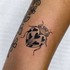 Aesthetic Tattoo Ideas, Lady Bug Tattoo, Bug Tattoo, Heart Tattoo Designs, Aesthetic Tattoo, Little Tattoos, Simplistic Tattoos, Creative Tattoos