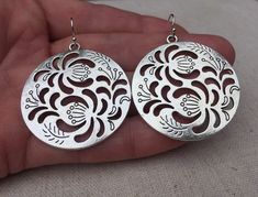 These are so unbelievably beautiful and stylish!  Big silver boho floral disc earrings.  They have incredible detail and design.  The perfect everyday statement earrings.  These are simply gorgeous earrings.Made from allergy free plated silver.  The earrings measure 1 5/8” long by 1 5/8” long.  They hang from simple silver ear wire hooks.  Overall drop length is 1 3/4”.I have a matching necklace in my shop if you would like the whole set.  Here is a direct link........... https://etsy.me/3d1P92f Nickel-free Bohemian Flower Earrings, Bohemian Flower-shaped Metal Earrings, Bohemian Hypoallergenic Flower Earrings, Bohemian Flower-shaped Pierced Earrings, Bohemian Silver Earrings With Flower Charm, Bohemian Silver Flower Shaped Earrings, Bohemian Silver Flower Earrings, Bohemian Silver Flower-shaped Earrings, Silver Bohemian Flower Earrings