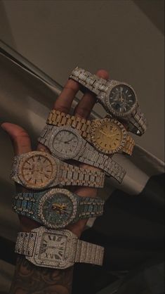 not my picture but i edited it <3 90s Rappers Aesthetic, Louis Vuitton Iphone Wallpaper, Streetwear Jewelry, Luxury Private Jets, Wealthy Lifestyle, Mens Fashion Watches